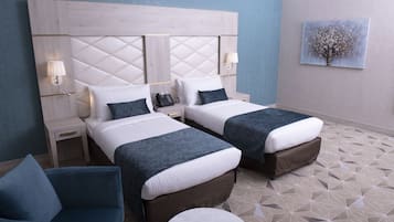 Chambre Standard avec lits jumeaux | 1 chambre, minibar, coffres-forts dans les chambres, bureau