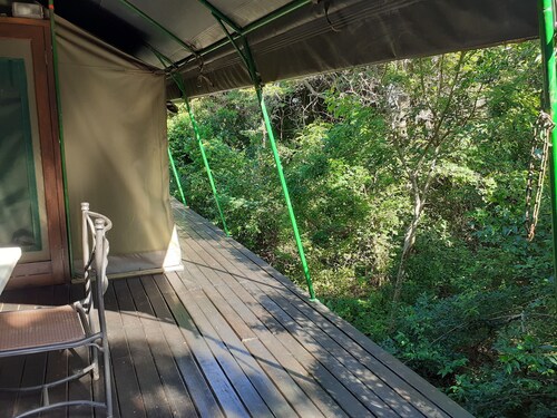 Luxury 8 sleeper tent - Tent 15 & 16