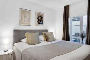 3 bedrooms - Modern Three-bedroom Apartment Next to Royal Arena and Copenhagen Airport (Copenhagen)
