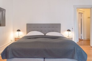 Apartment, 3 Bedrooms, Refrigerator - Sanders Boulevard - Smart 3-bdr Apt By the Canal (Aarhus)