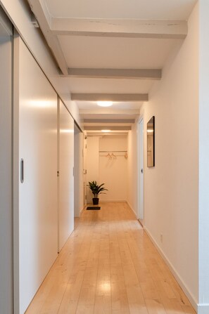 Appartement, 2 slaapkamers, koelkast | Gang