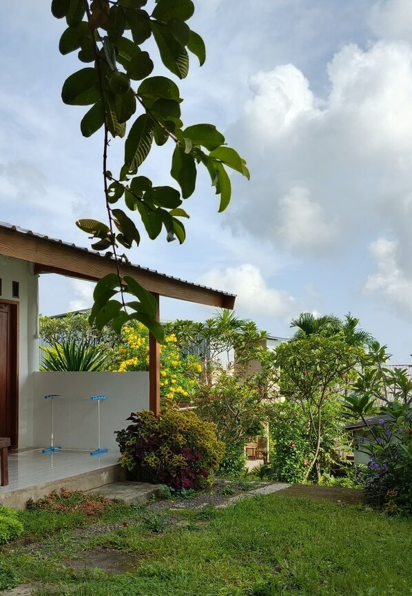 Exterior - Angin Mamiri Rinjani Cottages And Resto (Bayan)