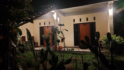 Angin Mamiri Rinjani Cottages And Resto