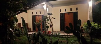 Angin Mamiri Rinjani Cottages And Resto