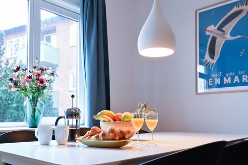 Newly-renovated 2-bedroom Apartment in Charlottenlund