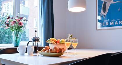 Newly-renovated 2-bedroom Apartment in Charlottenlund