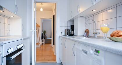 Newly-renovated 2-bedroom Apartment in Charlottenlund