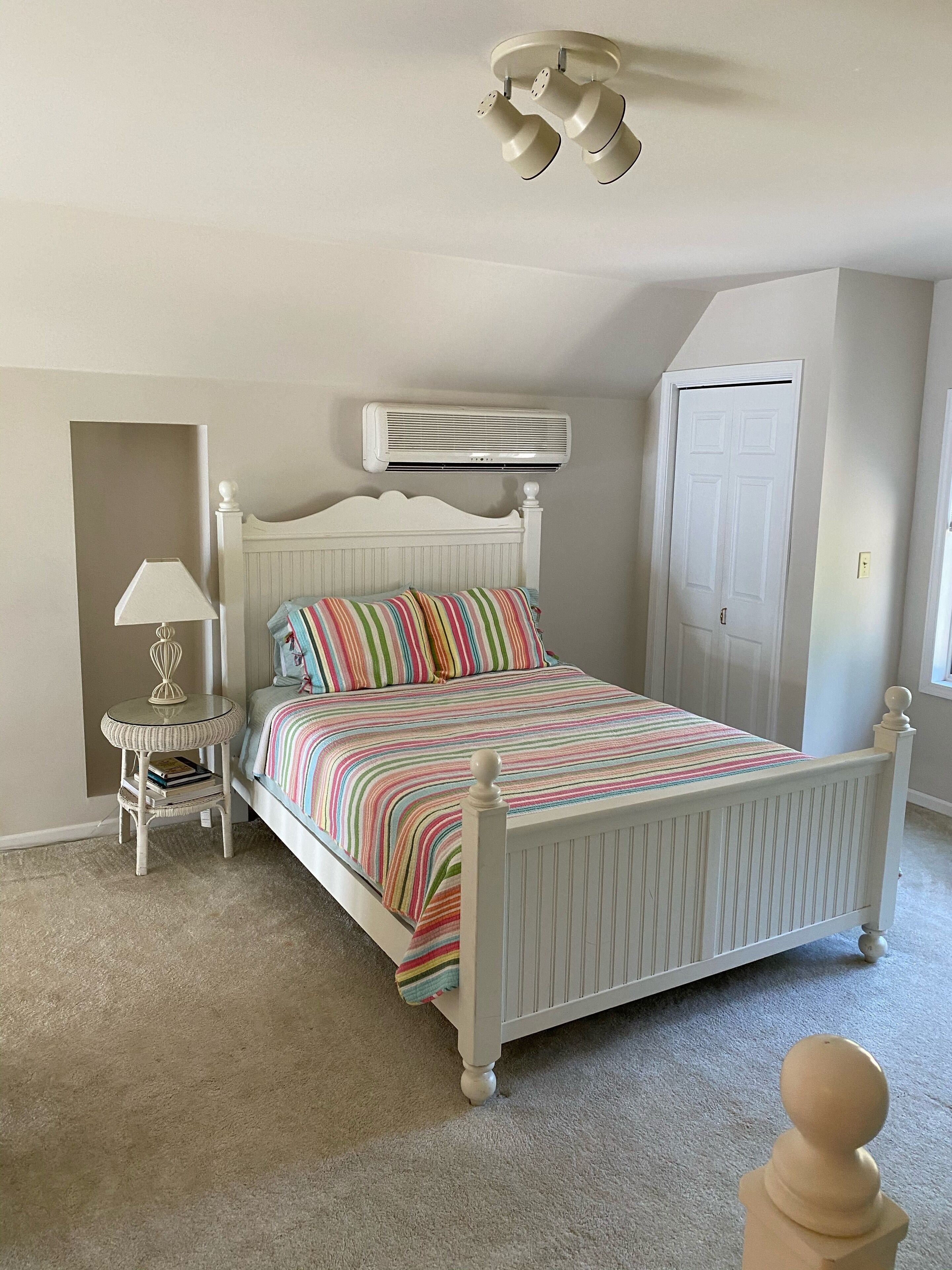 1 chambre, fer et planche à repasser, Wi-Fi gratuit, draps fournis