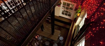 The Bell Hotel By Weatherspoon