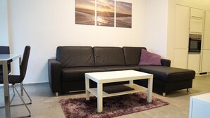 TV, DVD player