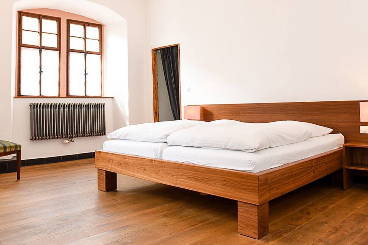 Double Room | Down comforters, minibar, WiFi (free)