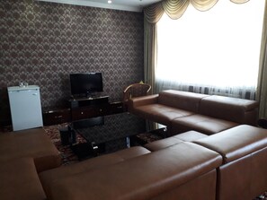 Televisión de pantalla plana