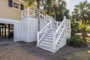 Exterior - Stay @ The Sunchaser on Isle of Palms (Isle of Palms)