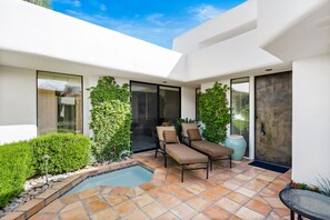 Terrace/patio - Los Estados Pool Home #SRC28, 2 bedroom plus den/3.5 bathroom (La Quinta)