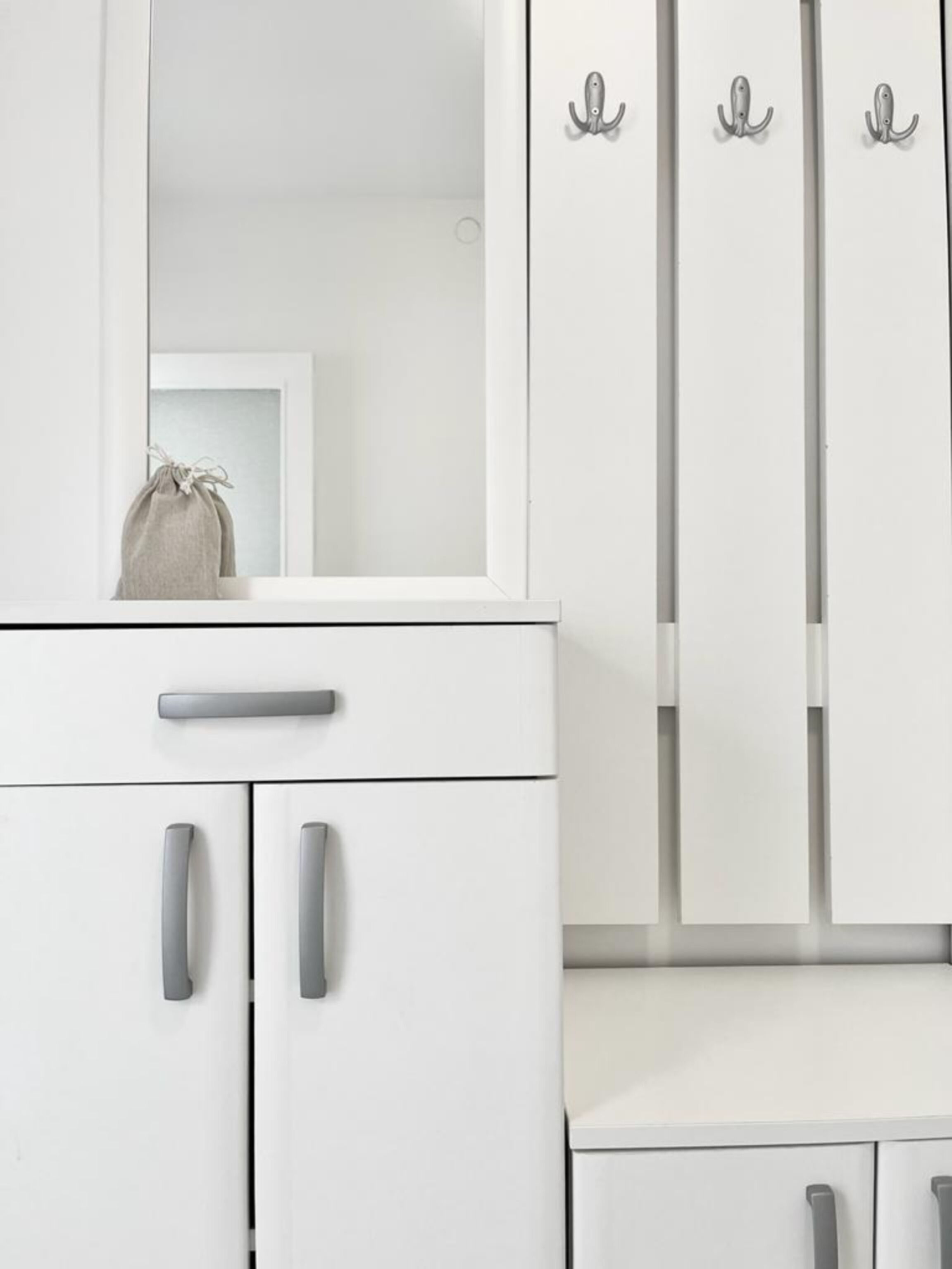 Apartemen Keluarga, 2 kamar tidur, balkon | Area keluarga | Televisi 30-inci dengan saluran TV satelit