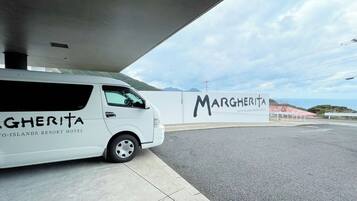 Ferry terminal shuttle