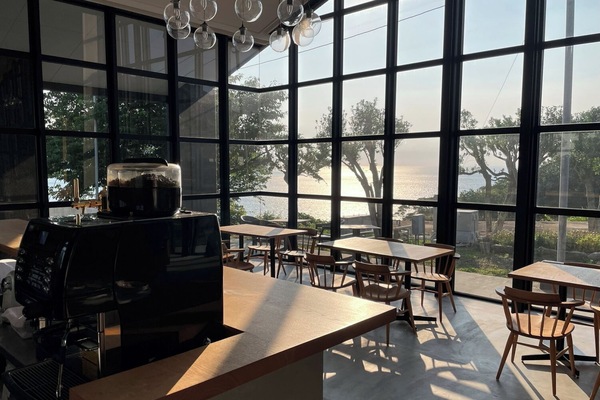 Cafe