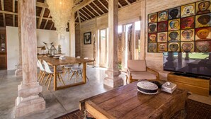 Ảnh chưa phân loại, 5 trong số 48 ảnh, nút