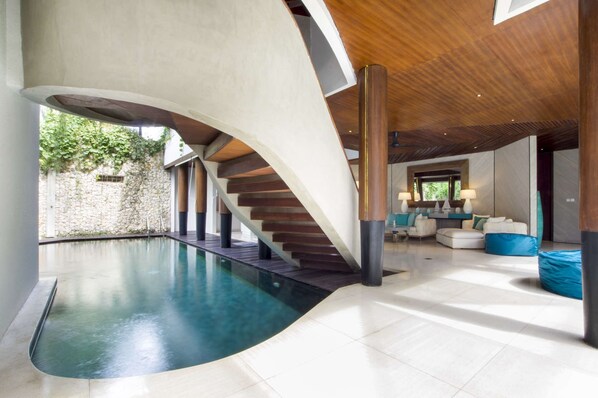 Pool - Luxury Villa in Bali near Beach, Bali Villa 2003 (Seminyak)