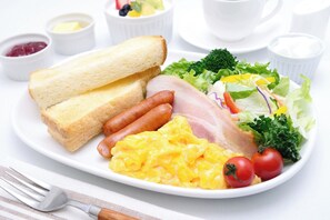 Breakfast meal