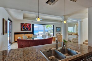 Villa (3 Bedrooms) | Living room