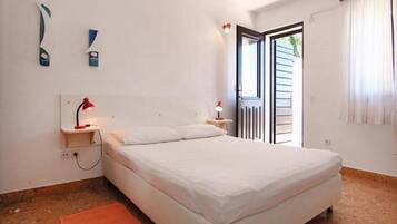 Studio (Studio With Terrace and Sea View) | Bed sheets