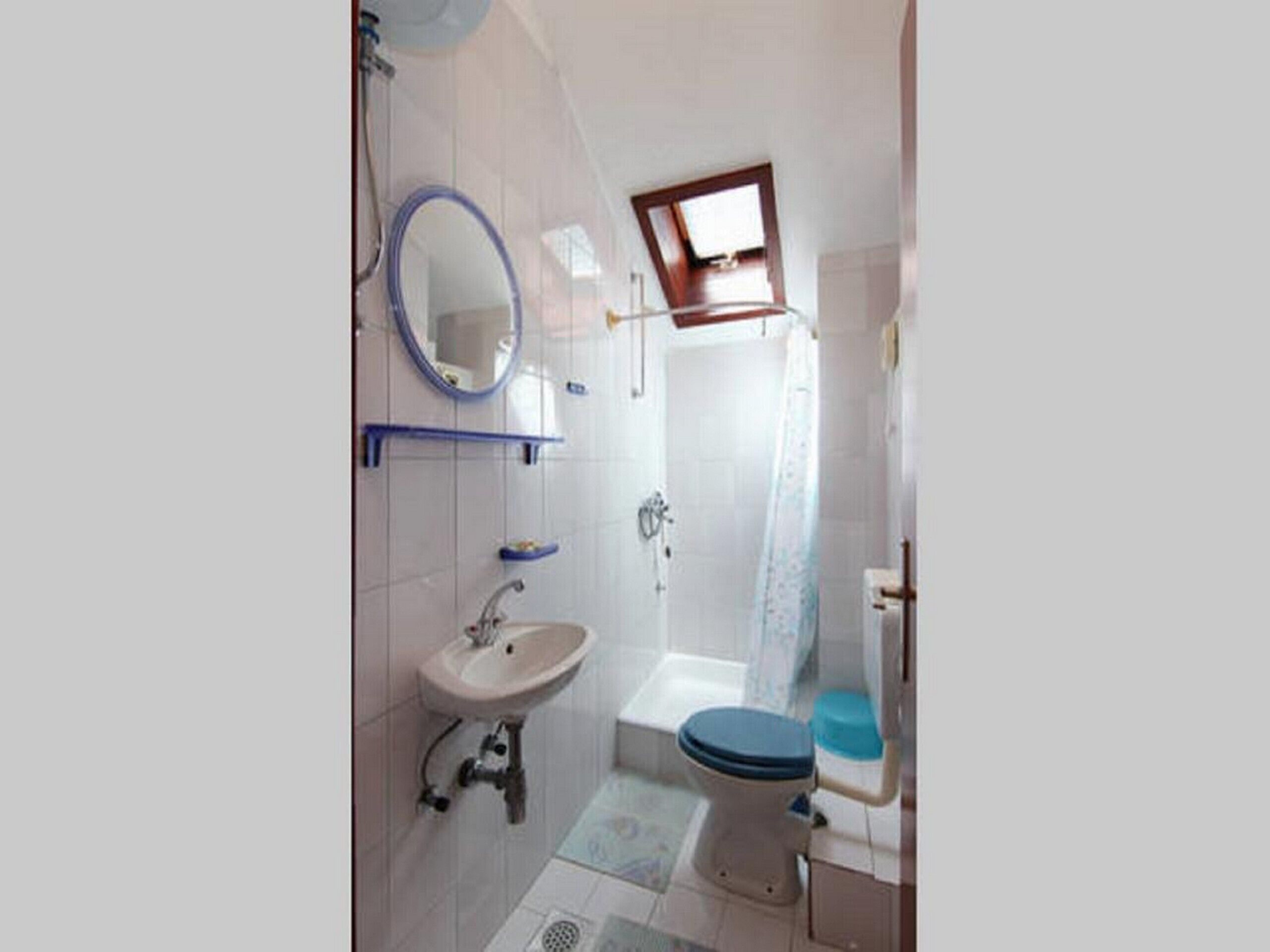 Studio (Studio with Balcony and Sea View) | Bathroom