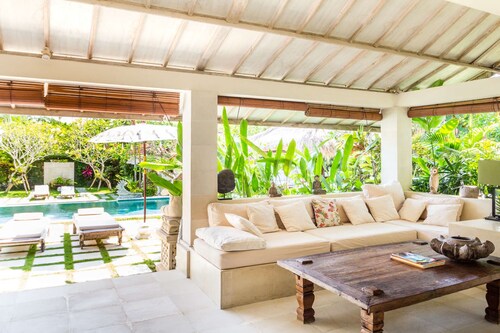 Beautiful Villa With Private Pool, Bali Villa 2051