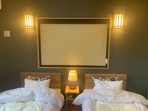 1 sovrum, skrivbord, strykjärn/strykbräda och gratis wi-fi