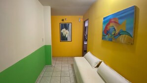 Lobby sitting area - OYO Pousada D'italia, Pernambuco (São José da Coroa Grande)