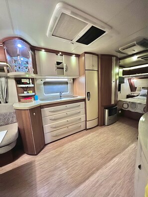 2 bedrooms, free WiFi