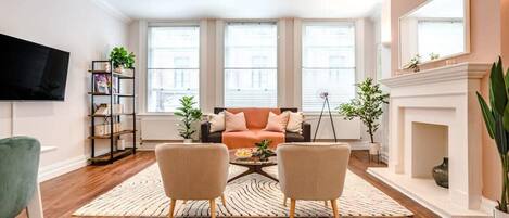 تلفزيون، مكتب