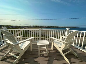 Property grounds - The Pioneer - York Beachfront living (York)