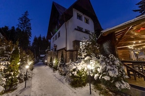 Exterior - Elexus Boutique (Predeal)