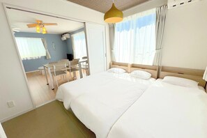 4 Schlafzimmer, Schreibtisch, Bügeleisen/Bügelbrett, kostenloses WLAN