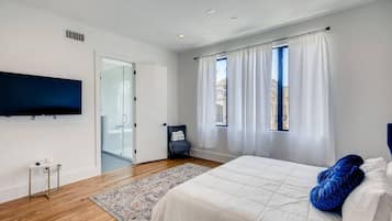 4 habitaciones, escritorio, tabla de planchar con plancha y wifi gratis