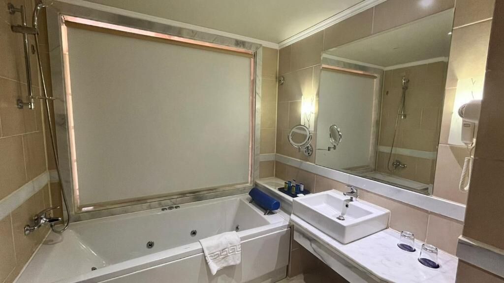 Photo - Parrotel Lagoon Waterpark Resort