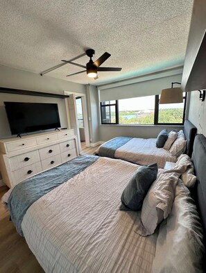 2 Schlafzimmer, Schreibtisch, Bügeleisen/Bügelbrett, WLAN