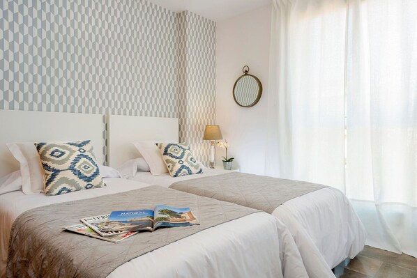 Apartment (2 Bedrooms)