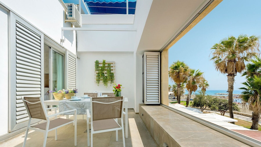 Genteel Home Pedregalejo