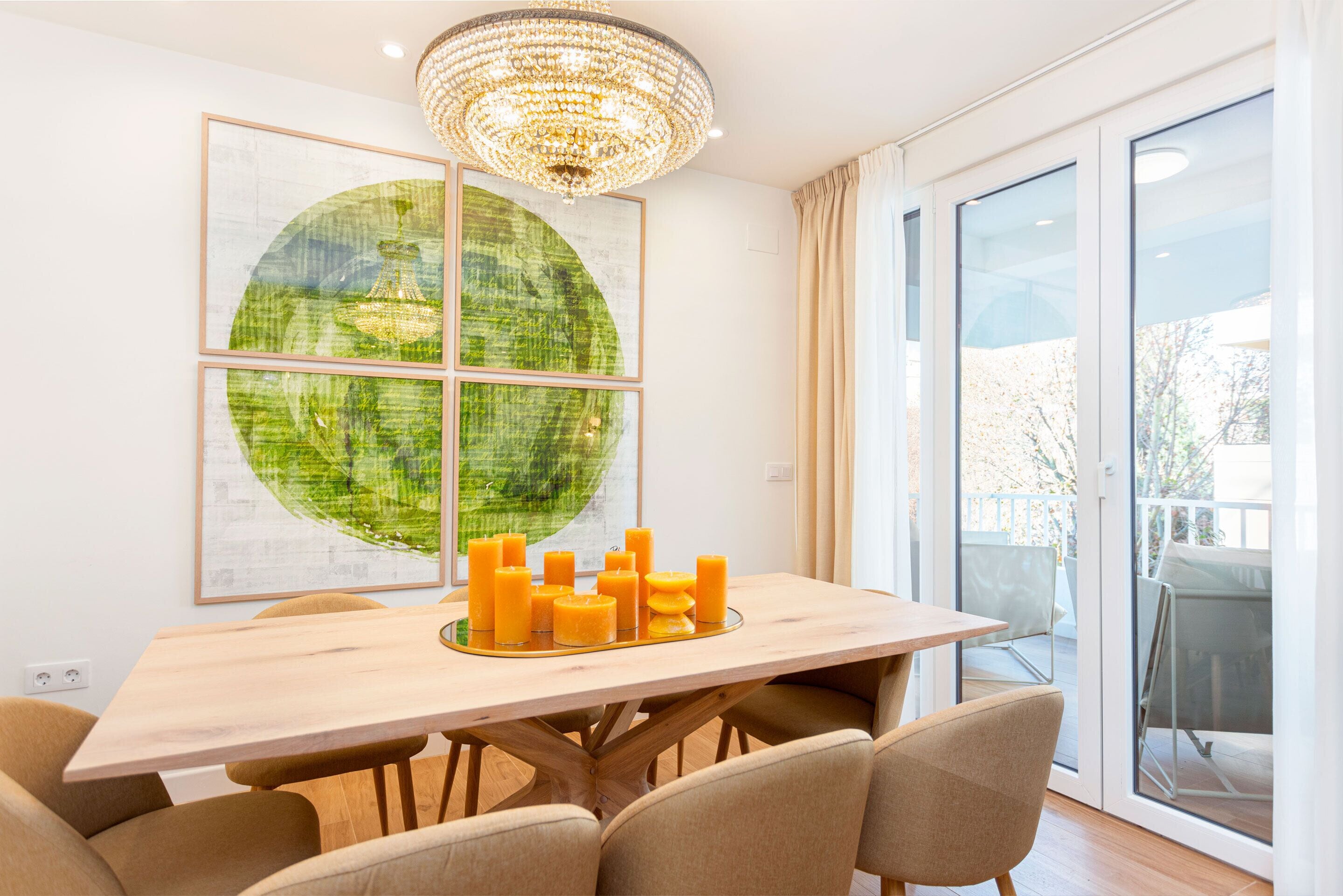 Apartamento (5 Bedrooms) | Opções para refeição no quarto