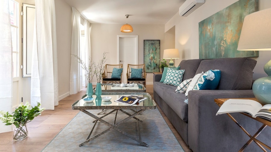 Genteel Home Picasso II