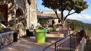 Terrace/patio - Le Hameau de la Mûre (Saint-Fortunat-sur-Eyrieux)