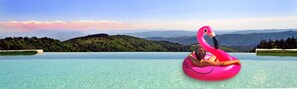 Alberca al aire libre por temporada 