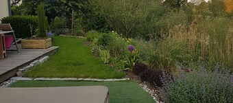 Hus 15 km fra Strasbourg<br>I utkanten av et tjern rolig situasjon ikke oversett<br>