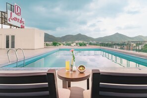 Pool - Lords Inn Udaipur (Udaipur)