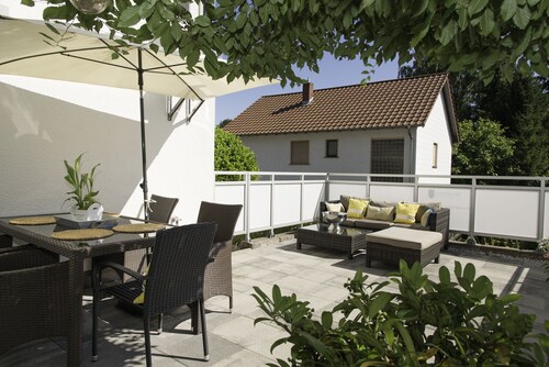 New modern apartment for 6 guests near fashion outlet