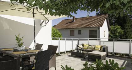 New modern apartment for 6 guests near fashion outlet