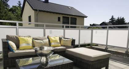 New modern apartment for 6 guests near fashion outlet