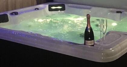 BedrockLodge Buisness Centre HolidayLets